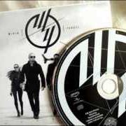 El texto musical FOLLOW THE LEADER de LIDERES también está presente en el álbum Wisin & yandel (2012)