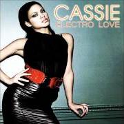El texto musical SOMETIMES de CASSIE también está presente en el álbum Electro love (2011)
