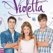 El texto musical ENTRE TU Y YO de VIOLETTA también está presente en el álbum violetta (2011)