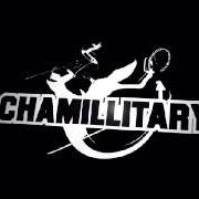 El texto musical PHONE SKIT 2 de CHAMILLIONAIRE también está presente en el álbum Chamillitary (2005)