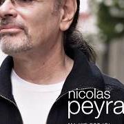 El texto musical UNE PEAU QUE T'AS PAS de NICOLAS PEYRAC también está presente en el álbum Case départ (2008)