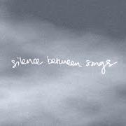 El texto musical RYDER de MADISON BEER también está presente en el álbum Silence between songs (2023)
