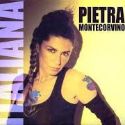 El texto musical GUARDA CHE LUNA de PIETRA MONTECORVINO también está presente en el álbum Italiana (2009)