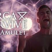 El texto musical AT NIGHT IT GETS WORSE de CIRCA SURVIVE también está presente en el álbum The amulet (2017)