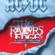 El texto musical ROCK YOUR HEART OUT de AC/DC también está presente en el álbum The razors edge (1990)