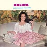 El texto musical NOËL BLANC de DALIDA también está presente en el álbum Les enfants du pirée (1960)