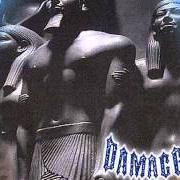 El texto musical HEAD TRAUMA de DAMAGED también está presente en el álbum Purified in pain (2000)