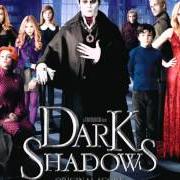 El texto musical THE ANGRY MOB de DANNY ELFMAN también está presente en el álbum Dark shadows: original score (2012)