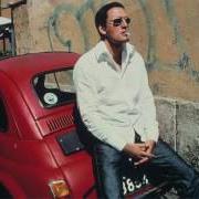 El texto musical TU VUO' FA L'AMERICANO de DANY BRILLANT también está presente en el álbum Dolce vita (2001)