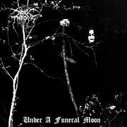 El texto musical UNHOLY BLACK METAL de DARKTHRONE también está presente en el álbum Under a funeral moon (1993)