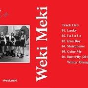 El texto musical LUCKY de WEKI MEKI también está presente en el álbum Lucky (2018)