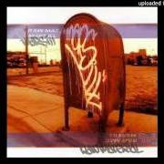 El texto musical BLACK MARKET de MARS ILL también está presente en el álbum Raw material (2001)