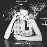 El texto musical PHOTOSHOOT de HAIYTI también está presente en el álbum Sui sui (2020)