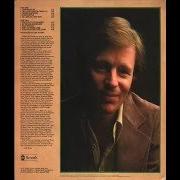 El texto musical TURN ON YOUR LOVE LIGHT de DELBERT MCCLINTON también está presente en el álbum Love rustler (1977)