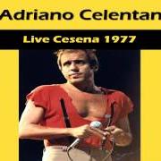 El texto musical AZZURRO de ADRIANO CELENTANO también está presente en el álbum Me, live (1996)
