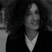 El texto musical GESUALDO DA VENOSA de FRANCO BATTIATO también está presente en el álbum L'ombrello e la macchina da cucire (1995)