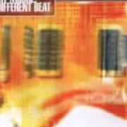 El texto musical FIRE de GARY MOORE también está presente en el álbum A different beat (1999)