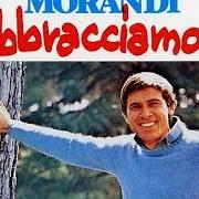 El texto musical MENO MALE CHE ESISTE LA SERA de GIANNI MORANDI también está presente en el álbum Abbracciamoci (1979)