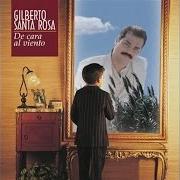 El texto musical ME QUIERE ENAMORAR de GILBERTO SANTA ROSA también está presente en el álbum De cara al viento (1994)