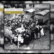 El texto musical HERMANOS de GIPSY KINGS también está presente en el álbum Roots (2004)