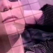 El texto musical SE FOSSI PIÙ SIMPATICA SAREI MENO ANTIPATICA de GIUNI RUSSO también está presente en el álbum Se fossi più simpatica sarei meno antipatica (1994)