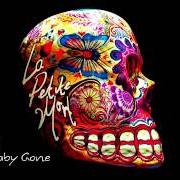 El texto musical RADIO ONE de GONE BABY GONE también está presente en el álbum Gone baby gone (2004)