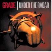 El texto musical VICTIMS OF MATHEMATICS de GRADE también está presente en el álbum Under the radar (1999)