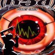 El texto musical CRAZY LIFE de HED PE también está presente en el álbum Blackout (2003)