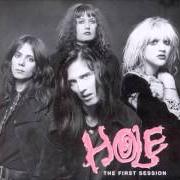 El texto musical JONNIE'S IN THE BATHROOM de HOLE también está presente en el álbum The first session (1997)
