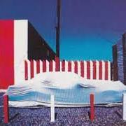 El texto musical AMORE DEGLI OCCHI de IVANO FOSSATI también está presente en el álbum Le città di frontiera (1983)