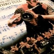 El texto musical ELEGY de JETHRO TULL también está presente en el álbum A classic case - the london symphony orchestra plays (1985)