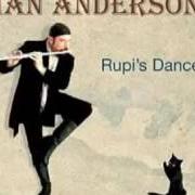 El texto musical TWO SHORT PLANKS de JETHRO TULL también está presente en el álbum Rupi's dance (2003)