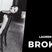 El texto musical BROKEN de LAUREN HOFFMAN también está presente en el álbum Choreography (2005)