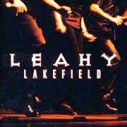 El texto musical STAND UP de LEAHY también está presente en el álbum Lakefield (2007)