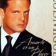 El texto musical DÍMELO EN UN BESO de LUIS MIGUEL también está presente en el álbum Amarte es un placer (1999)