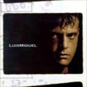 El texto musical CÓMO ES POSIBLE QUE A MI LADO de LUIS MIGUEL también está presente en el álbum Nada es igual (1996)