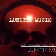 El texto musical HYPNOTIZE de LUNIZ también está presente en el álbum Lunitik muzik (1997)