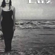 El texto musical SENTIR de LUZ CASAL también está presente en el álbum Un mar de confianza (2000)