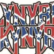 El texto musical GIMME THREE STEPS de LYNYRD SKYNYRD también está presente en el álbum Double trouble (2000)