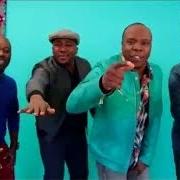 El texto musical MAMADOU de MAGIC SYSTEM también está presente en el álbum Mamadou (2013)