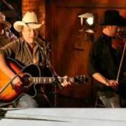 El texto musical SOMEBODY SAVE THE HONKY TONKS de MARK CHESNUTT también está presente en el álbum Savin' the honky tonk (2004)