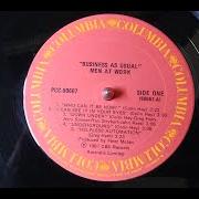 El texto musical CATCH A STAR de MEN AT WORK también está presente en el álbum Business as usual (1982)