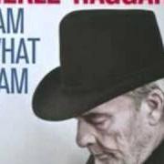 El texto musical PRETTY WHEN IT'S NEW de MERLE HAGGARD también está presente en el álbum I am what i am (2010)
