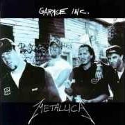 El texto musical ASTRONOMY de METALLICA también está presente en el álbum Garage inc. (disc 1) (1998)