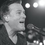 El texto musical LIGHT TO YOU de MICHAEL W. SMITH también está presente en el álbum Surrounded (2018)