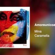 El texto musical AMORE DISPERATO de MINA también está presente en el álbum Caramella (2010)