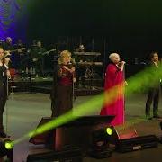 El texto musical VUELVE de MOCEDADES también está presente en el álbum Desde que tú te has ido (1981)