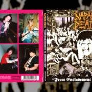 El texto musical MAKE WAY! de NAPALM DEATH también está presente en el álbum From enslavement to obliteration (1988)