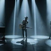 El texto musical ALIVE de NEEDTOBREATHE también está presente en el álbum Out of body (2020)