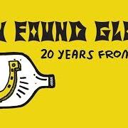 El texto musical 20 YEARS FROM NOW de NEW FOUND GLORY también está presente en el álbum 20 years from now (2018)